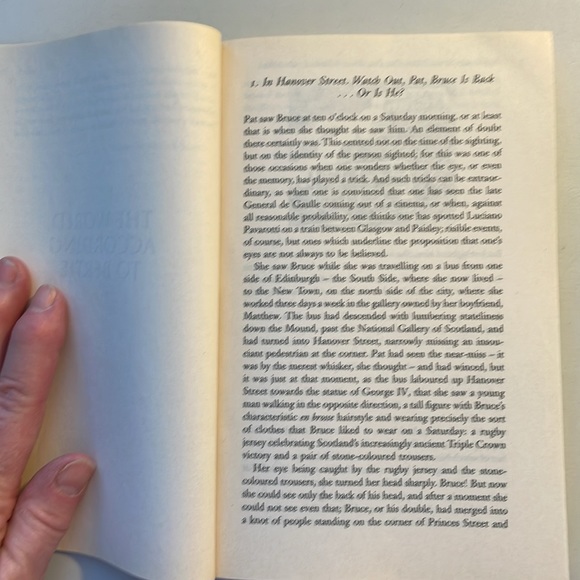 🌈2/$8  The World According to Bertie #4 in the 44 Scotland Street Series - Picture 10 of 12